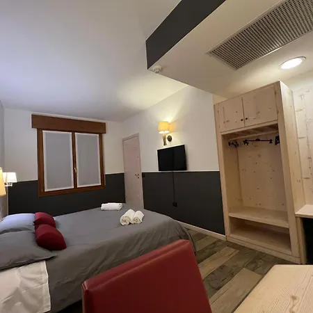 Damodoro Hotel 3*