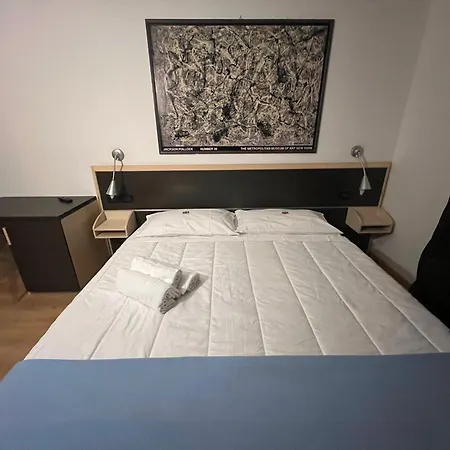 Damodoro 3* 波代诺内
