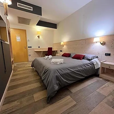 Damodoro Hotel 3*