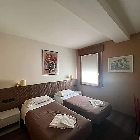 Damodoro 3* 波代诺内
