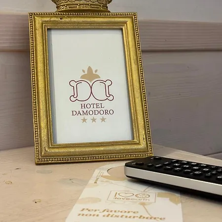 酒店 Damodoro 3*